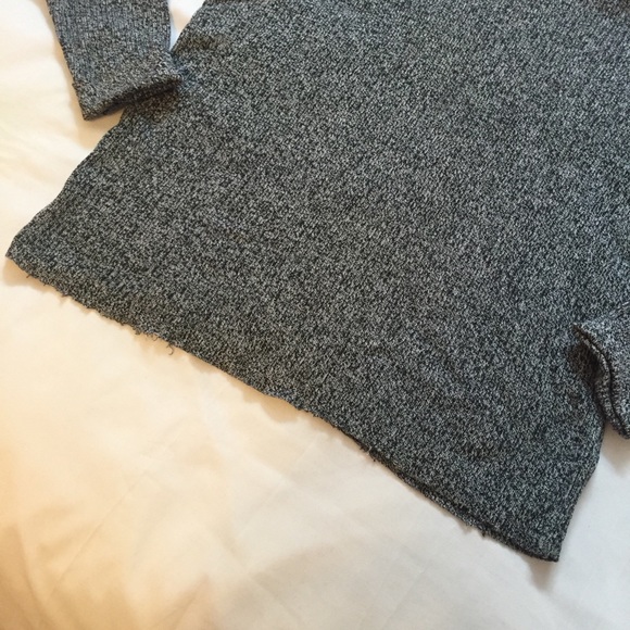 Cute pepper black grey long sleeve turtleneck - Picture 3 of 8